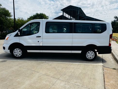 Used 2021 Ford Transit 350 XLT RWD image 8