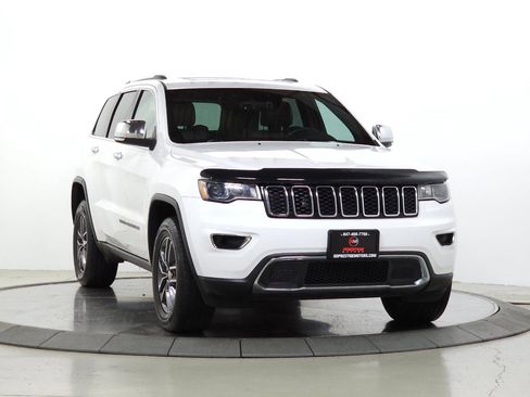 Used 2017 Jeep Grand Cherokee Limited AWD/4WD image 10