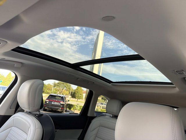 New 2026 Lincoln Nautilus Reserve w/ Jet Appearance Package AWD/4WD image 31
