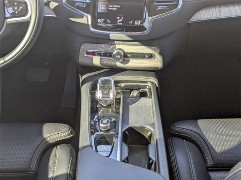 Used 2022 Volvo XC90 T8 Inscription w/ Advanced Package image 19