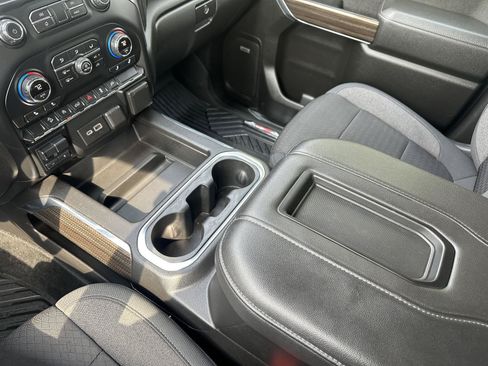 Used 2020 Chevrolet Silverado 1500 RST AWD/4WD image 20