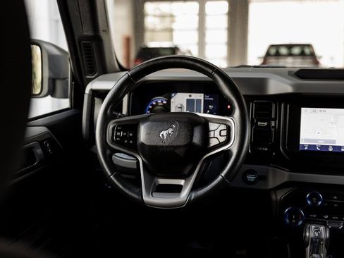 Used 2022 Ford Bronco Big Bend image 13