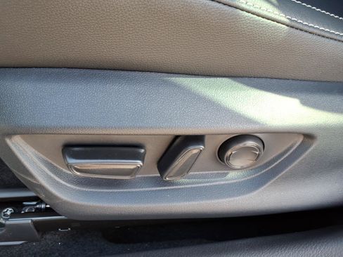 Used 2026 Toyota Camry SE FWD image 14