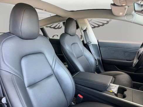 Used 2020 Tesla Model 3 Long Range image 14