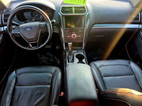 Used 2017 Ford Explorer Sport image 7