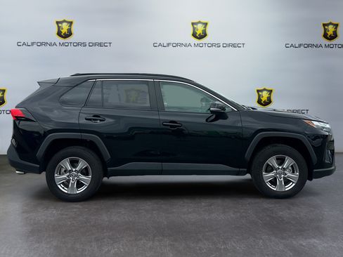 Used 2025 Toyota RAV4 XLE FWD image 6