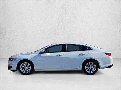 Used 2025 Chevrolet Malibu LT FWD image 9