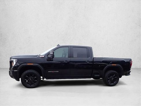 Used 2024 GMC Sierra 2500 AT4 w/ AT4 Preferred Package AWD/4WD image 2