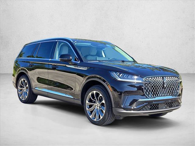 New 2027 Lincoln Aviator AWD image 7