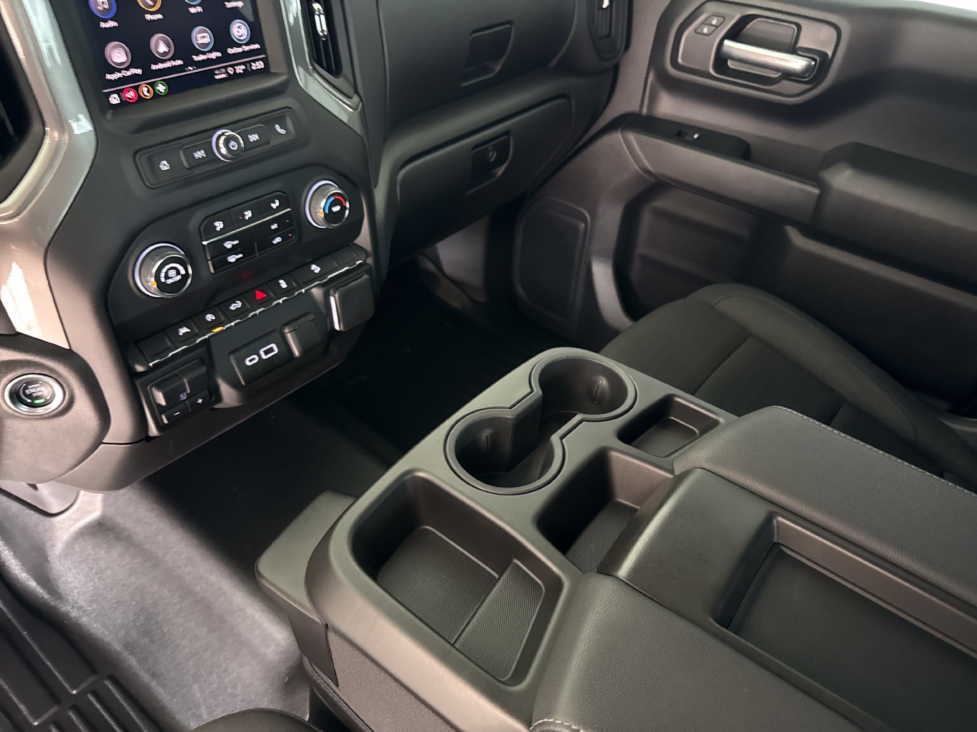Used 2025 Chevrolet Silverado 1500 Custom Trail Boss AWD/4WD image 12