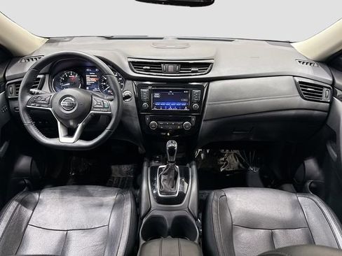 Used 2020 Nissan Rogue SL FWD image 24