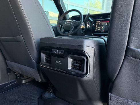 Used 2026 GMC Sierra 2500 AT4 AWD/4WD image 42
