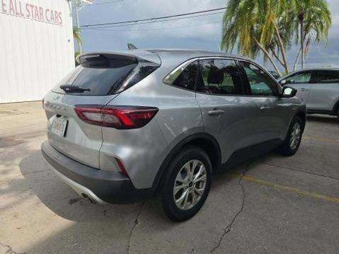 Used 2024 Ford Escape Active FWD image 2