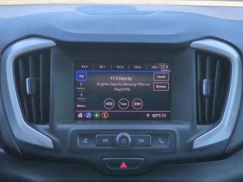 Used 2020 GMC Terrain SLE w/ Driver Convenience Package image 18