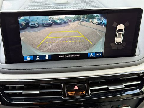 Used 2025 Acura MDX SH-AWD w/ Technology Package image 34