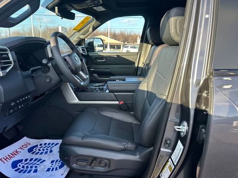 New 2026 Toyota Tundra Platinum image 9