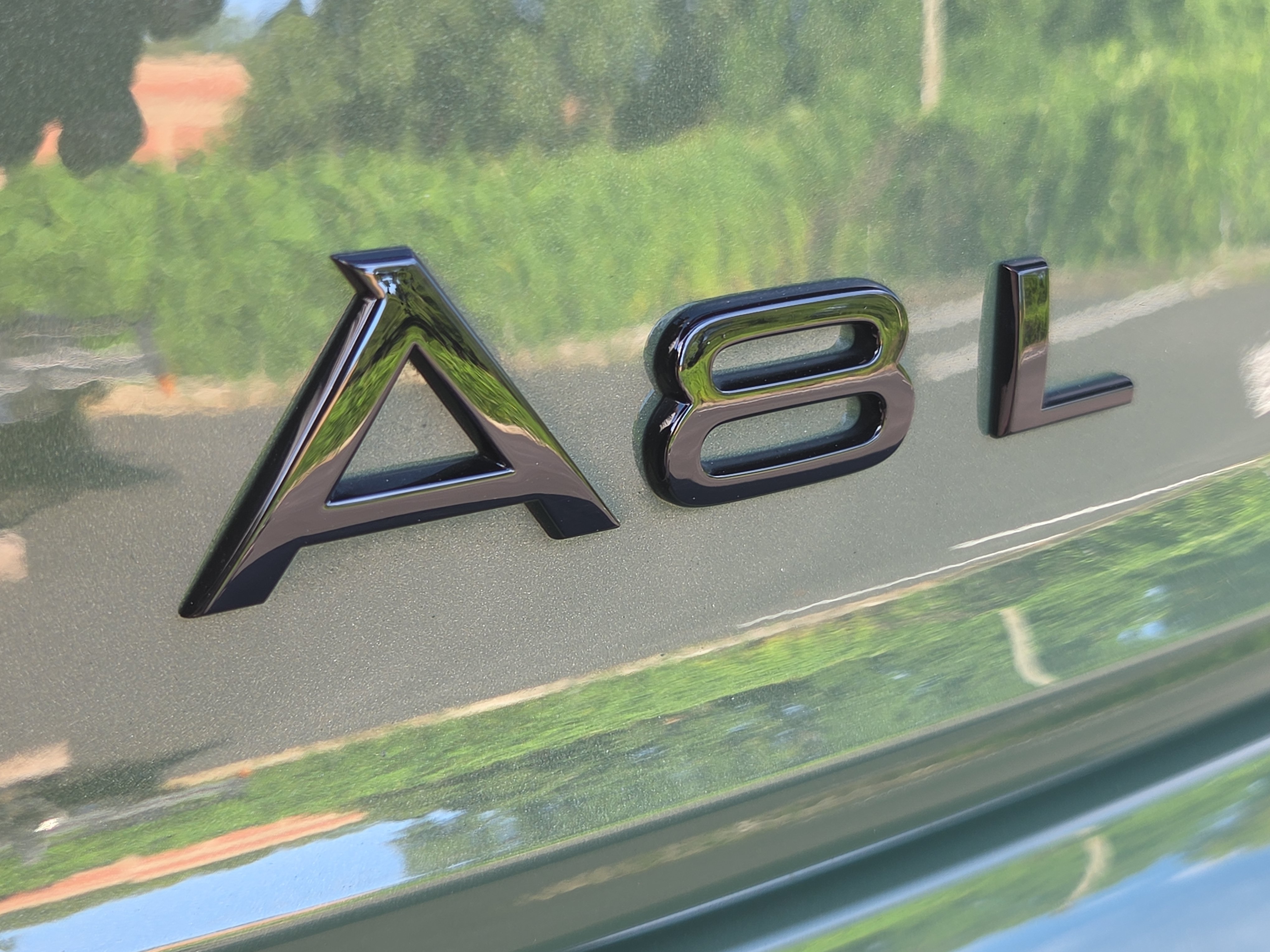 Used 2024 Audi A8 L 3.0T AWD/4WD image 35