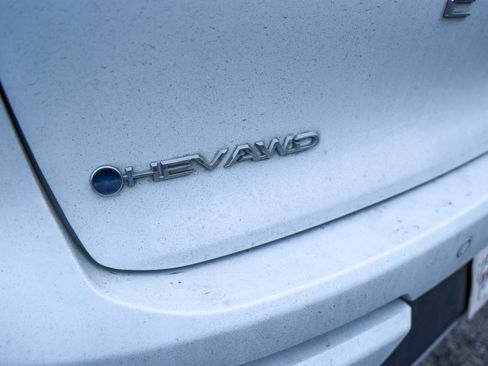 Certified 2024 Toyota Crown AWD/4WD image 11