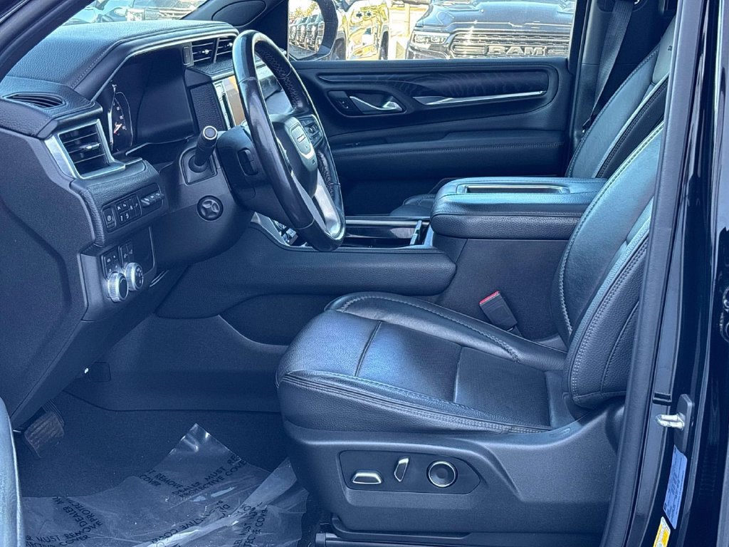Used 2021 GMC Yukon Denali AWD/4WD image 9