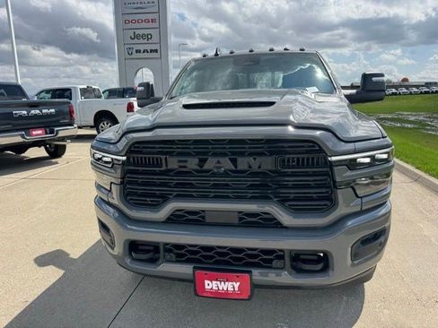 New 2026 RAM 2500 Laramie AWD/4WD image 2