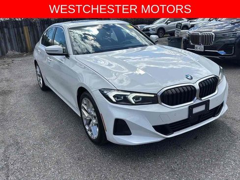 Used 2025 BMW 330i xDrive Sedan AWD/4WD image 3