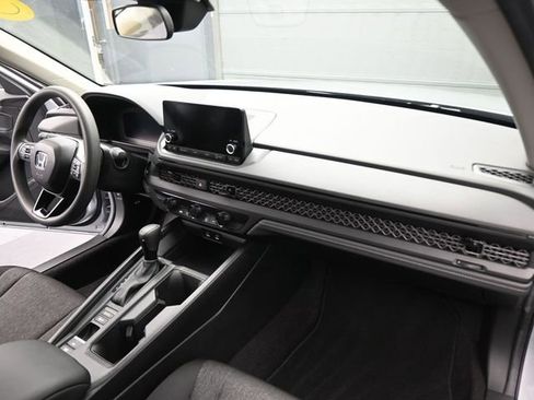 Certified 2024 Honda Accord LX image 27