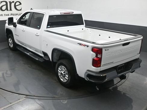 Used 2026 Chevrolet Silverado 2500 LT AWD/4WD image 37