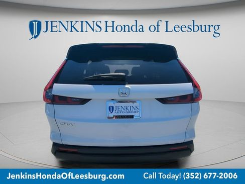 Used 2025 Honda CR-V EX image 5