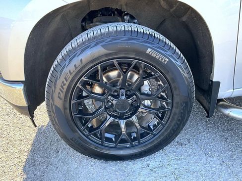 Used 2020 Chevrolet Silverado 1500 LT w/ All-Star Edition image 22