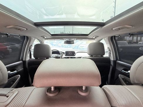 Used 2020 Hyundai Santa Fe Limited FWD image 16