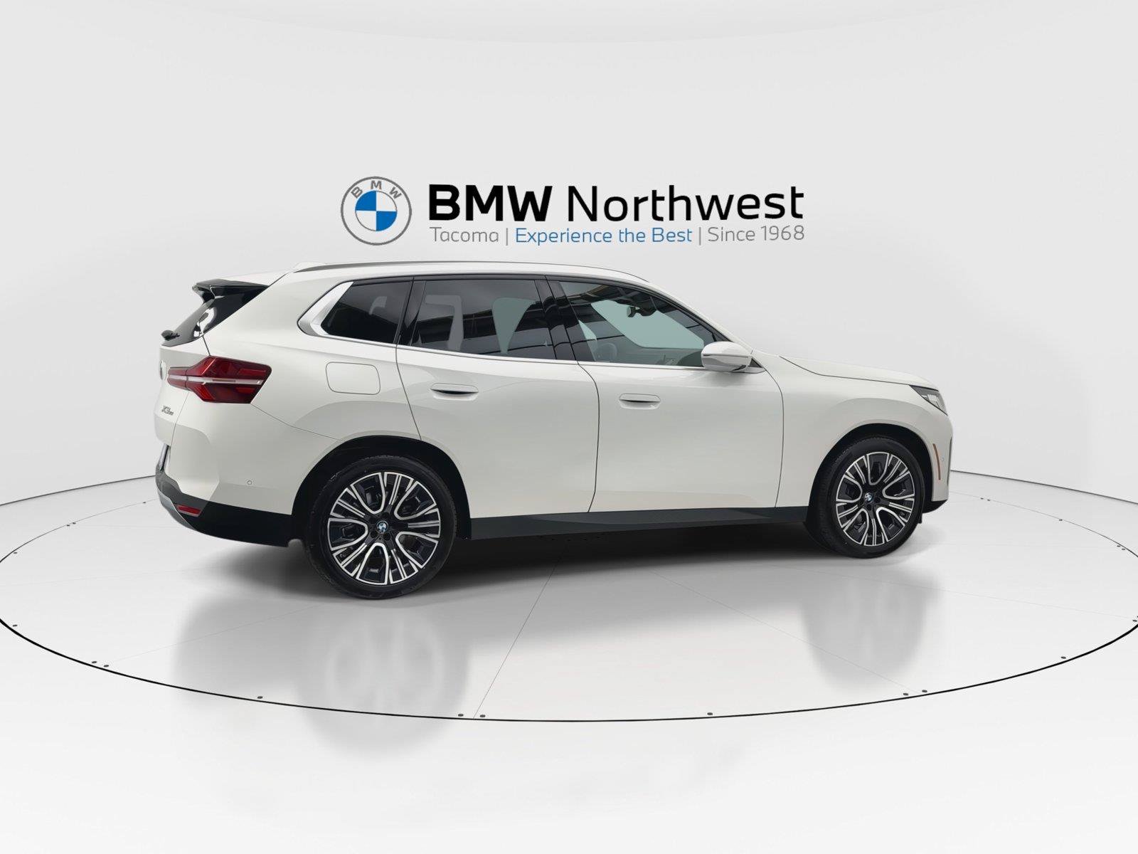 Used 2026 BMW X3 xDrive30i w/ Convenience Package AWD/4WD image 4