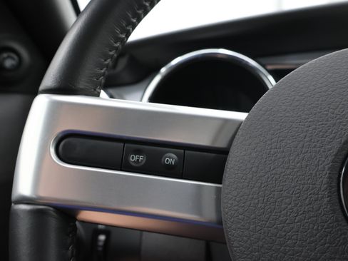 Used 2007 Ford Mustang GT Premium RWD image 15