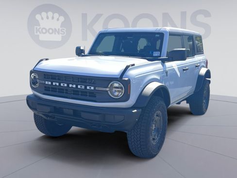 New 2025 Ford Bronco 4-Door w/ Sasquatch Package AWD/4WD image 5