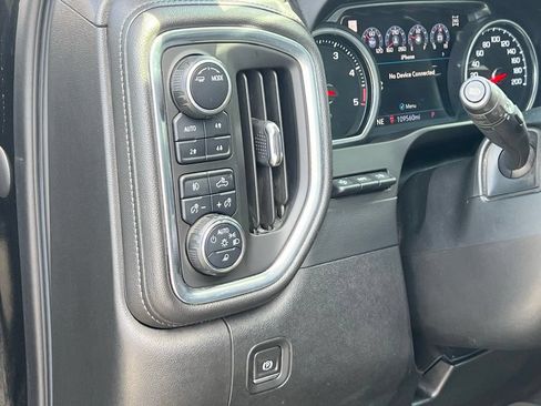 Used 2020 Chevrolet Silverado 2500 High Country w/ Technology Package AWD/4WD image 31