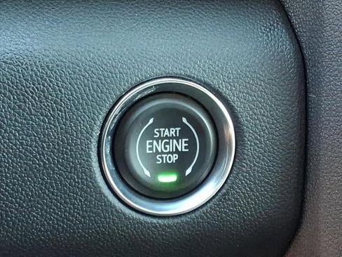 New 2026 GMC Acadia Elevation image 16