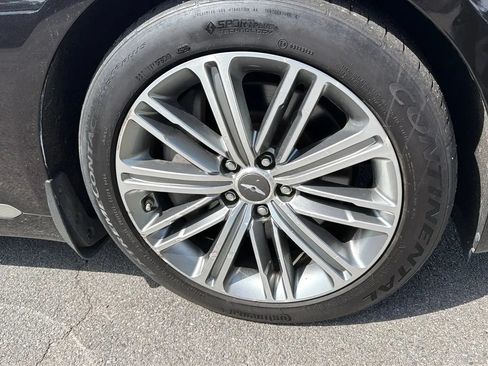 Used 2018 Genesis G80 3.8 AWD/4WD image 9