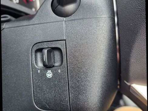 Used 2025 Mercedes-Benz Sprinter 2500 image 14