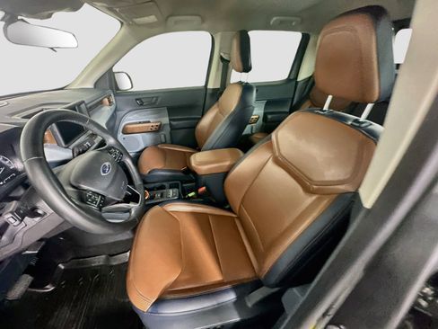 Used 2024 Ford Maverick Lariat w/ FX4 Off-Road Package AWD/4WD image 13