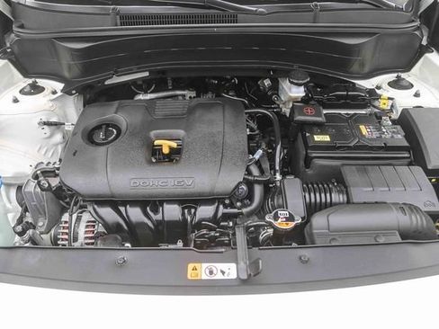 Used 2024 Kia Seltos S AWD/4WD image 28