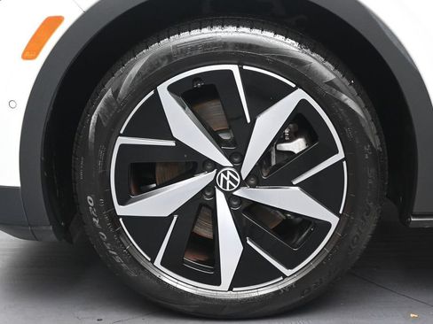Used 2023 Volkswagen ID.4 S RWD image 37