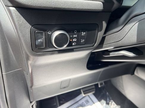 Used 2024 Ford Escape ST-Line w/ Tech Pack #1 AWD/4WD image 19