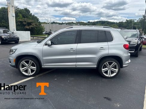 Used 2015 Volkswagen Tiguan R-Line AWD/4WD image 2