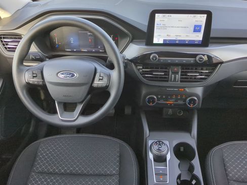 Certified 2025 Ford Escape Active FWD image 50
