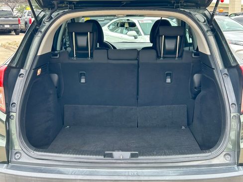 Used 2016 Honda HR-V LX image 13