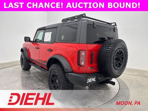 Used 2022 Ford Bronco Wildtrak image 5