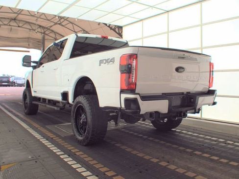 Used 2025 Ford F250 Lariat w/ Black Appearance Package AWD/4WD image 19