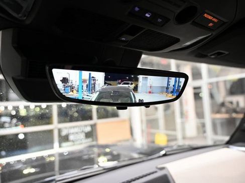 New 2026 GMC Hummer EV SUV image 16