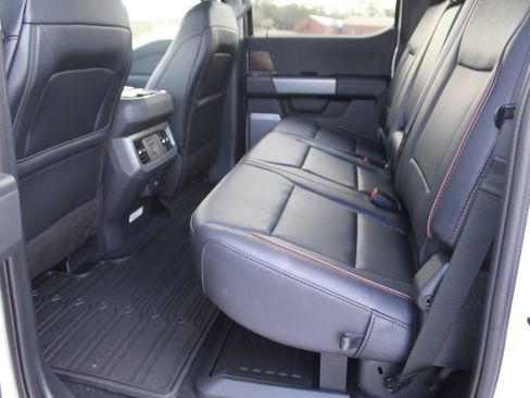 New 2026 Ford F250 Lariat w/ Lariat Ultimate Package image 4