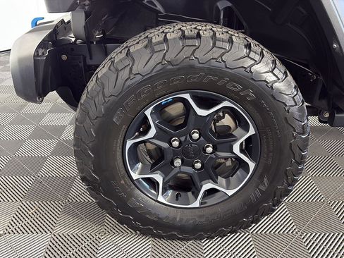 Used 2023 Jeep Wrangler Unlimited Rubicon 4xe w/ Cold Weather Group image 18