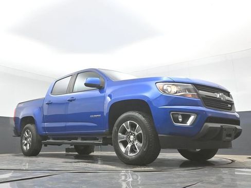 Used 2018 Chevrolet Colorado Z71 AWD/4WD image 39